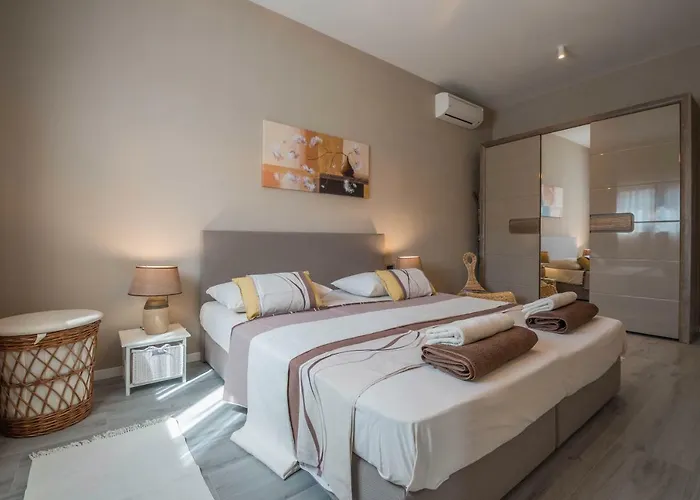 Wellness & Luxury Nicole - Families Only * Pula